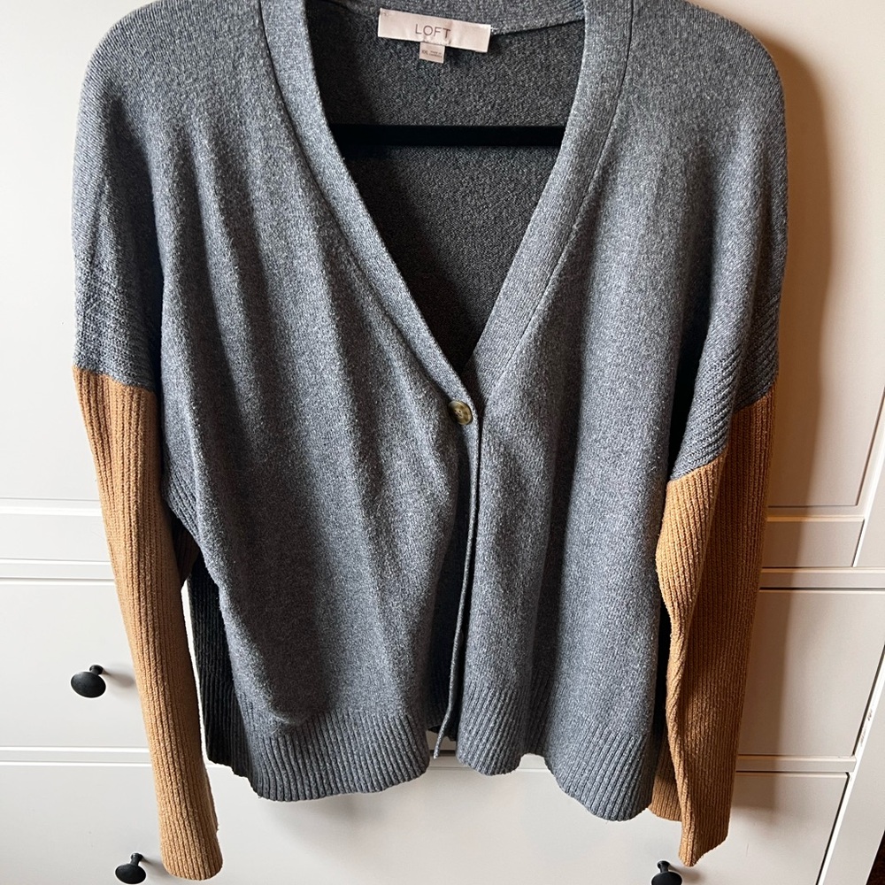 LOFT Gray V-Neck Cardigan with Camel Colorblock Sleeves